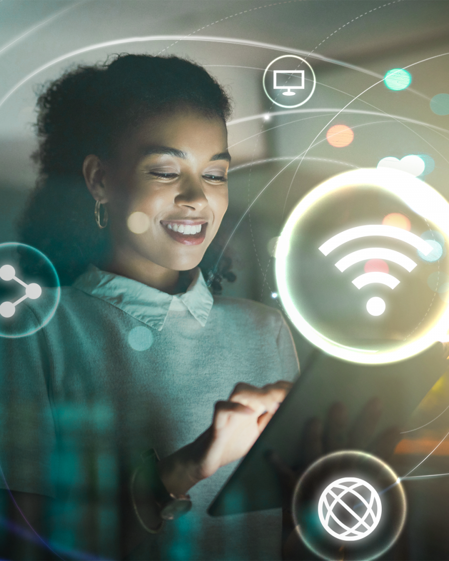 Imagem do artigo: Motor Wi-Fi: quais as vantagens para cortinas, persianas e toldos?