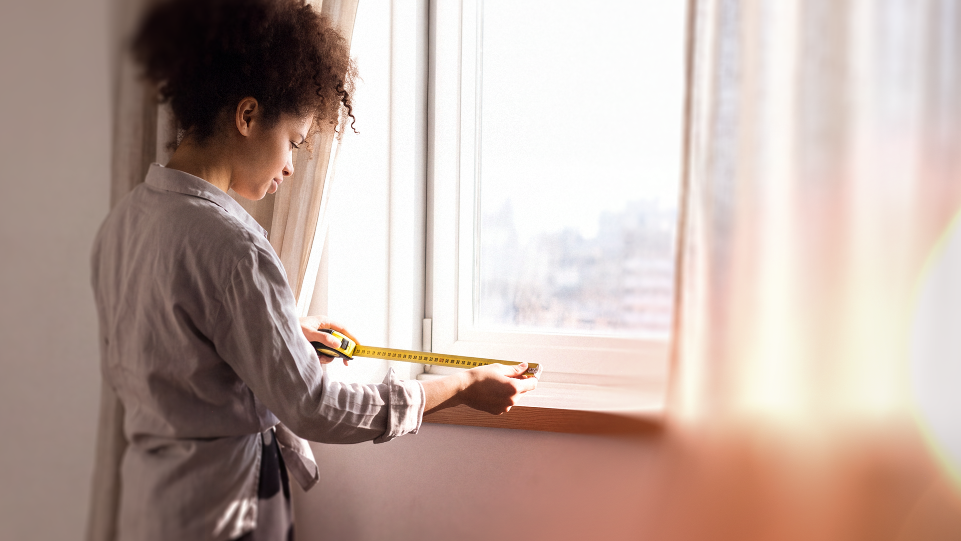 Passo a passo: como medir a janela para instalar cortinas?