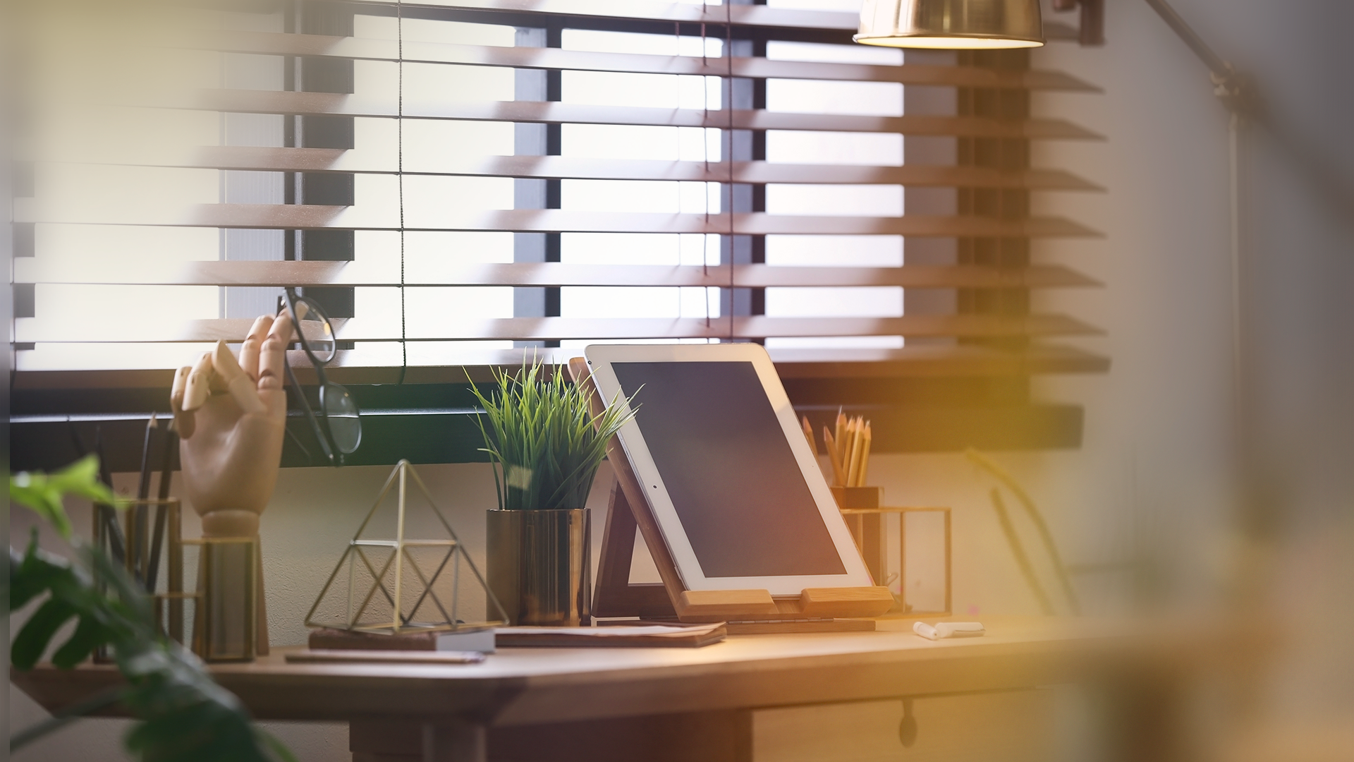 Persianas para Home Office: mais conforto visual e produtividade para o seu trabalho